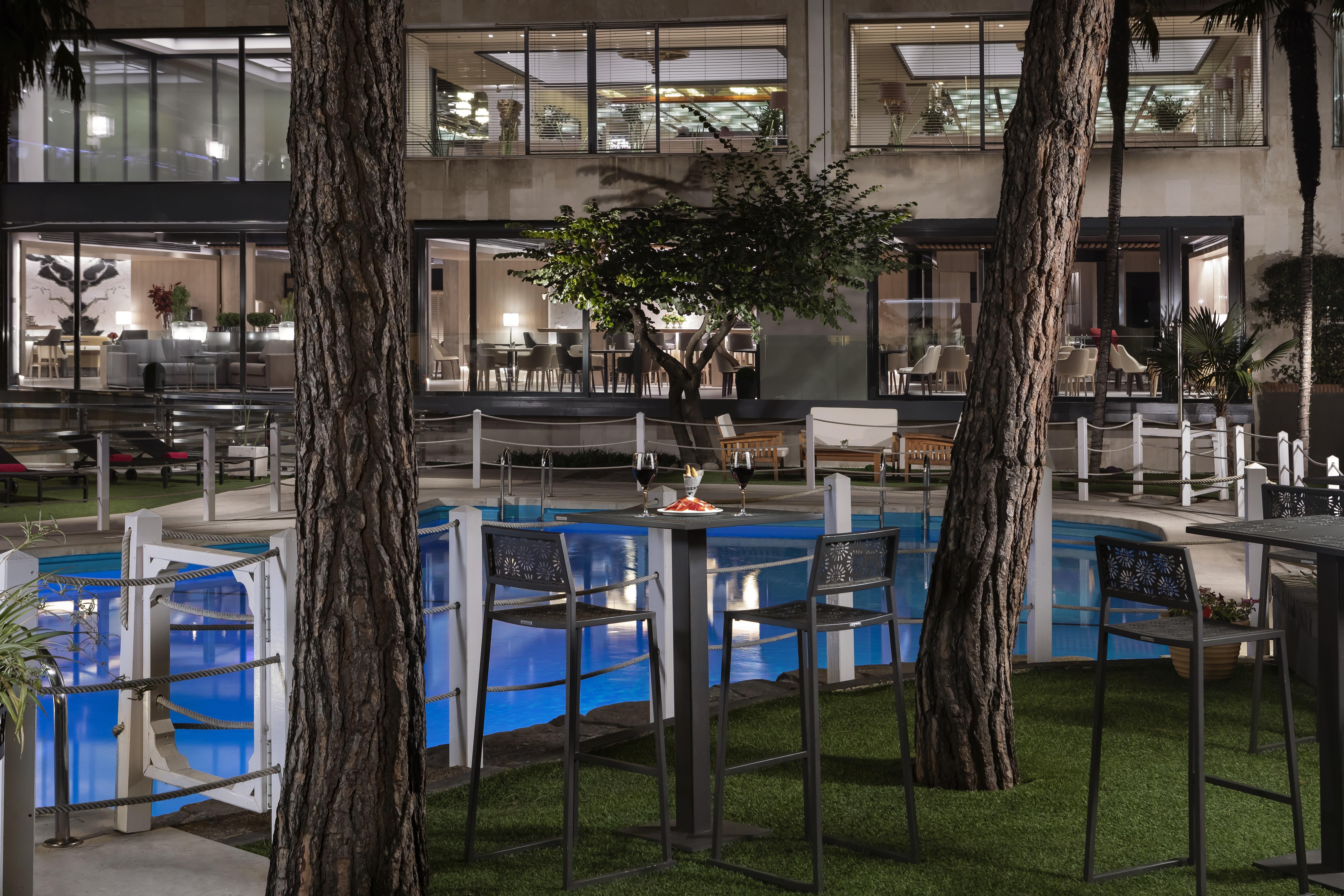 Melia Castilla Madrid Exterior foto
